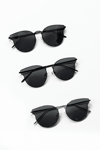 Iris - Black/Mirrored - MACULAR ADVENTURE CO.